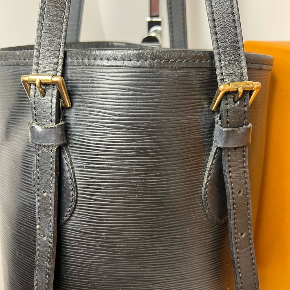 Louis Vuitton Epi Leather Bucket PM Tote Bag - Picture 9 of 16